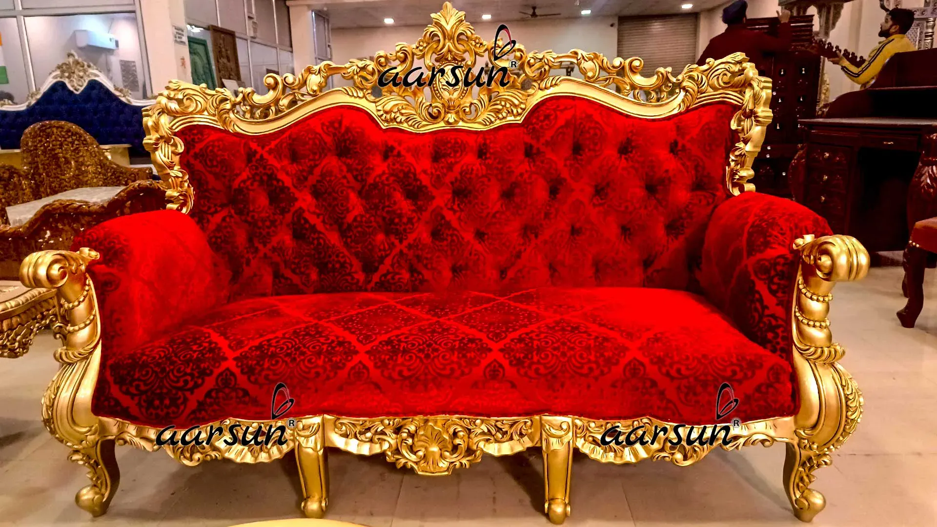 Elegant Carved Sofa Set with Center Table YT-749 view 3