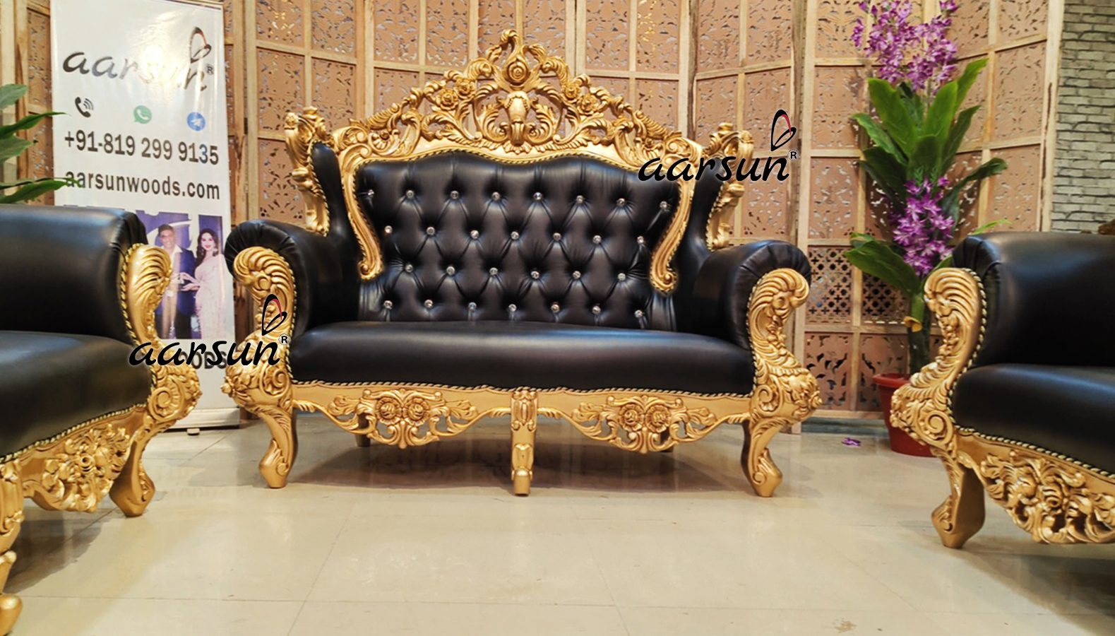 Latest Carved Sofa Set in Gold Polish NT-020 view 3