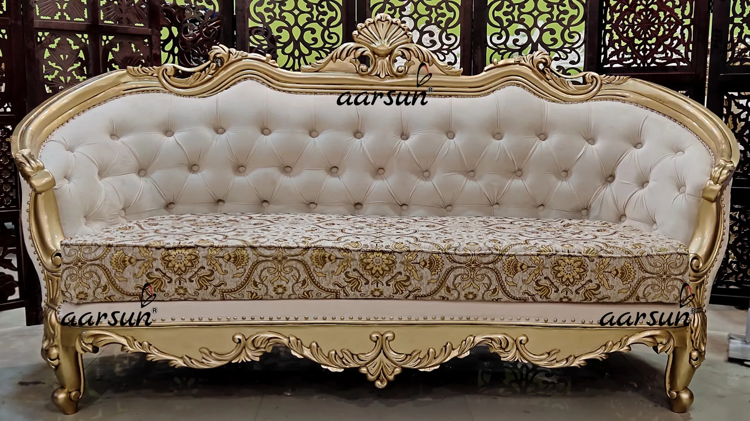 Royal Living Room Sofa Set in Classic Gold YT-533 view 5
