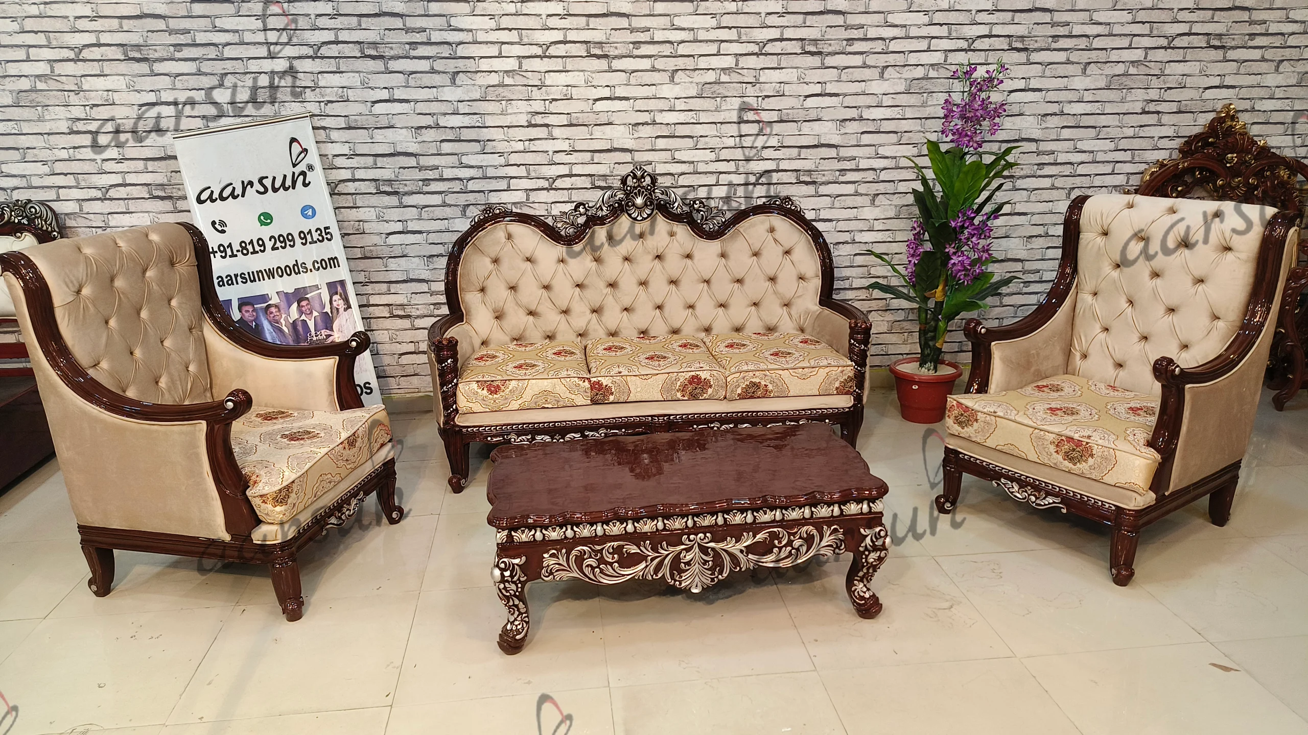 Sofa Set in Royal Finish view 4