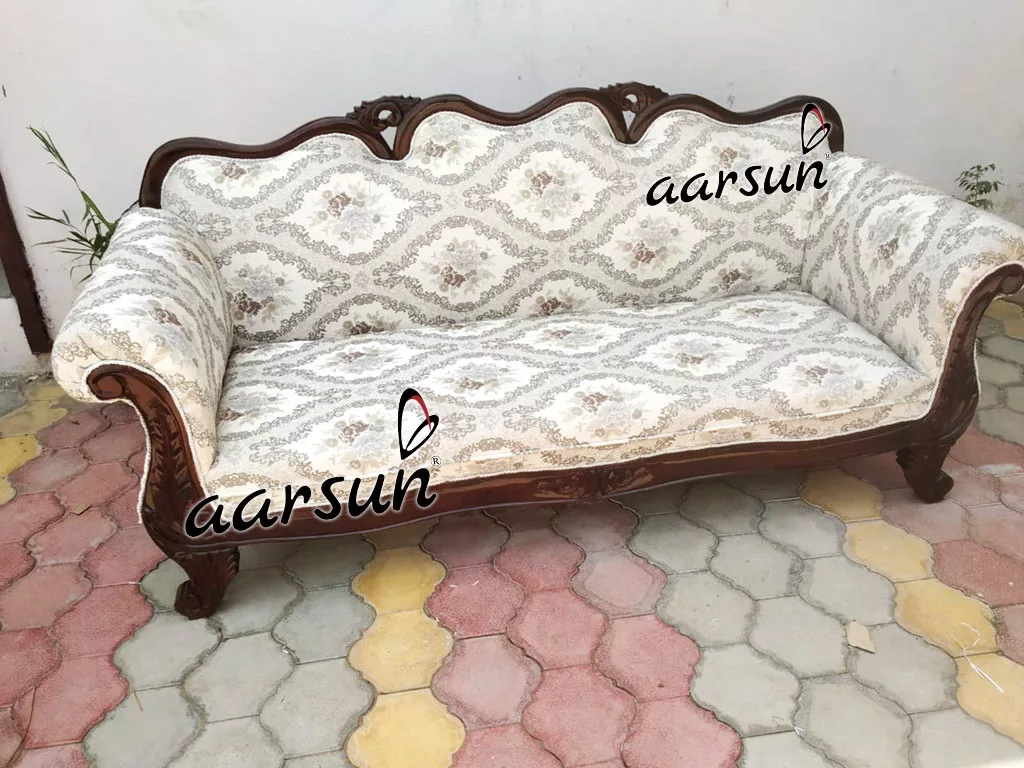 Traditional & Simple Sofa SF-0132 view 4