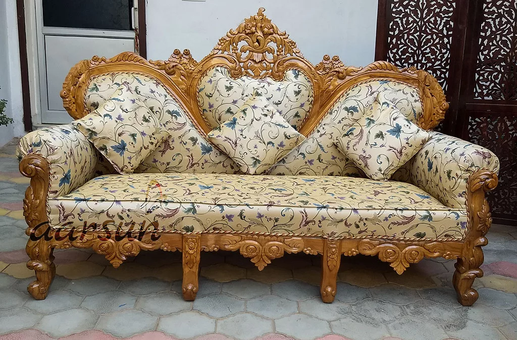 Traditional Style Sofa Set in Natural Finish YT-143 view 3