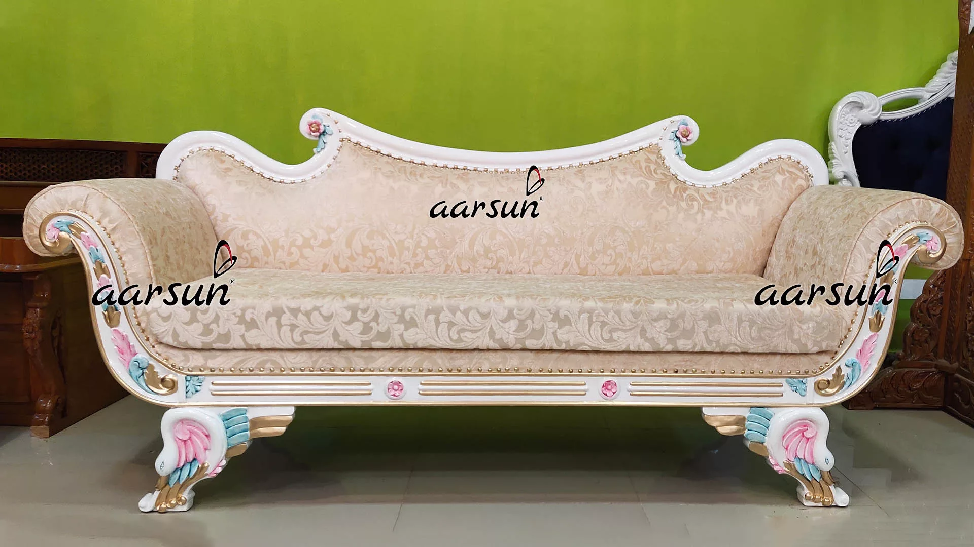 Unique Royal Couch Set in Multicolor Theme YT-473 view 6