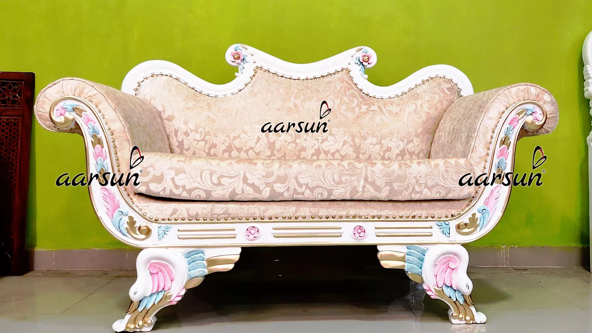 Unique Royal Couch Set in Multicolor Theme YT-473 view 9