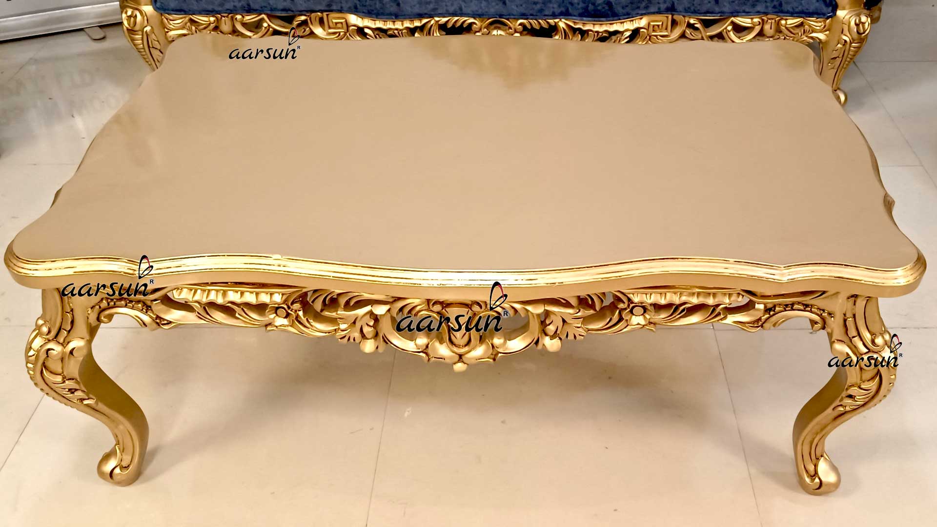 Victorian Style Sofa Set view 6
